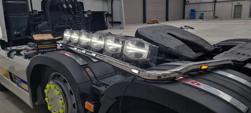 LED verstraler 1000 Lumen | met dagrijverlichting| 12-24v - 64 -  DL245