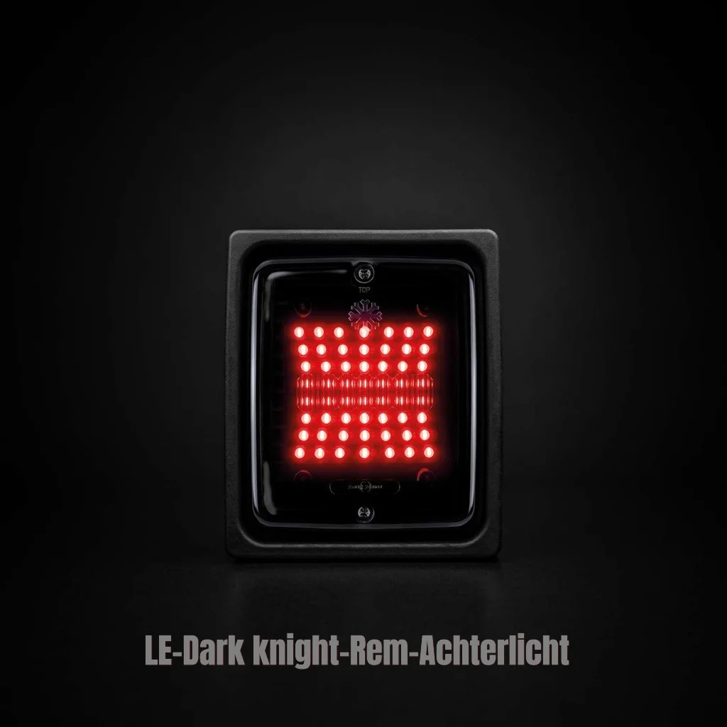 Dark Knight- Rem- Achterlicht (*LE) - Ize led dark knight rem achterlicht 1 - LE-Dark Knight- Rem- Achterlicht (SKU: 800631