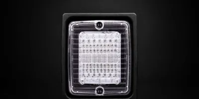 Helder-rem-achter-knipperlicht. in 1 (*LE) - Ize led 3 kamer achterlicht met heldere lens - LE-Helder-rem-achter-knipper. (SKU: 800108)
