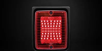 achterlicht- rood (*LE) - Ize led achterlicht met rode lens - LE-achterlicht- rood (SKU: 800109)